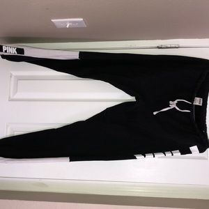 VS PINK BLACK SWEATPANTS
